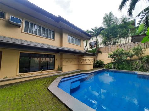 House for Rent in Ayala Alabang .
